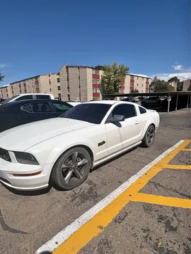 2006 Ford Mustang GT Coupe 2D