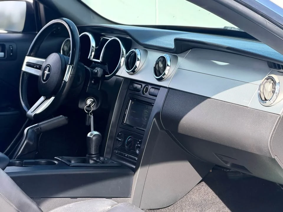 2006 Ford S197 Mustang GT - Image 9 of 16
