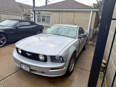 2006 Ford Mustang GT Coupe 2D