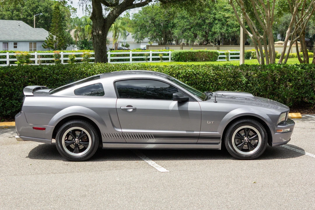 2006 Ford S197 Mustang GT - Image 11 of 31