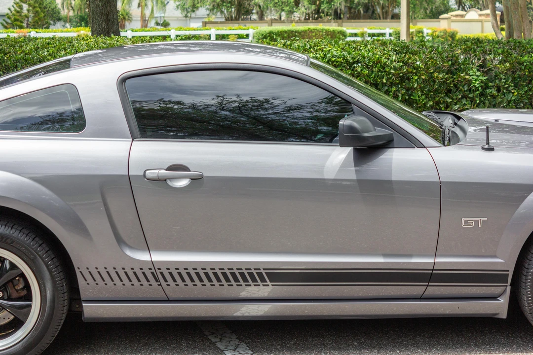 2006 Ford S197 Mustang GT - Image 23 of 31