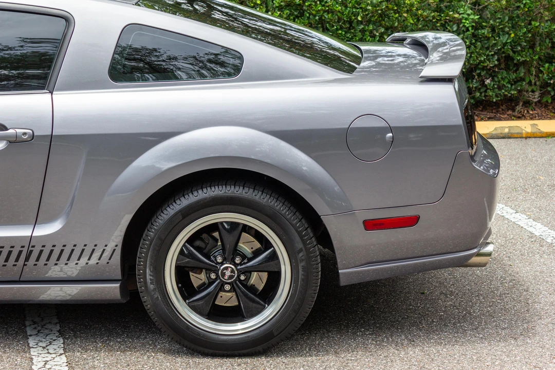 2006 Ford S197 Mustang GT - Image 25 of 31