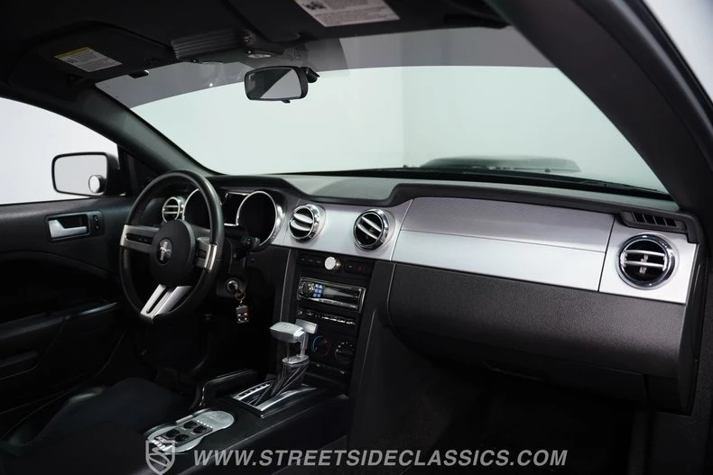 2006 Ford S197 Mustang GT - Image 22 of 30
