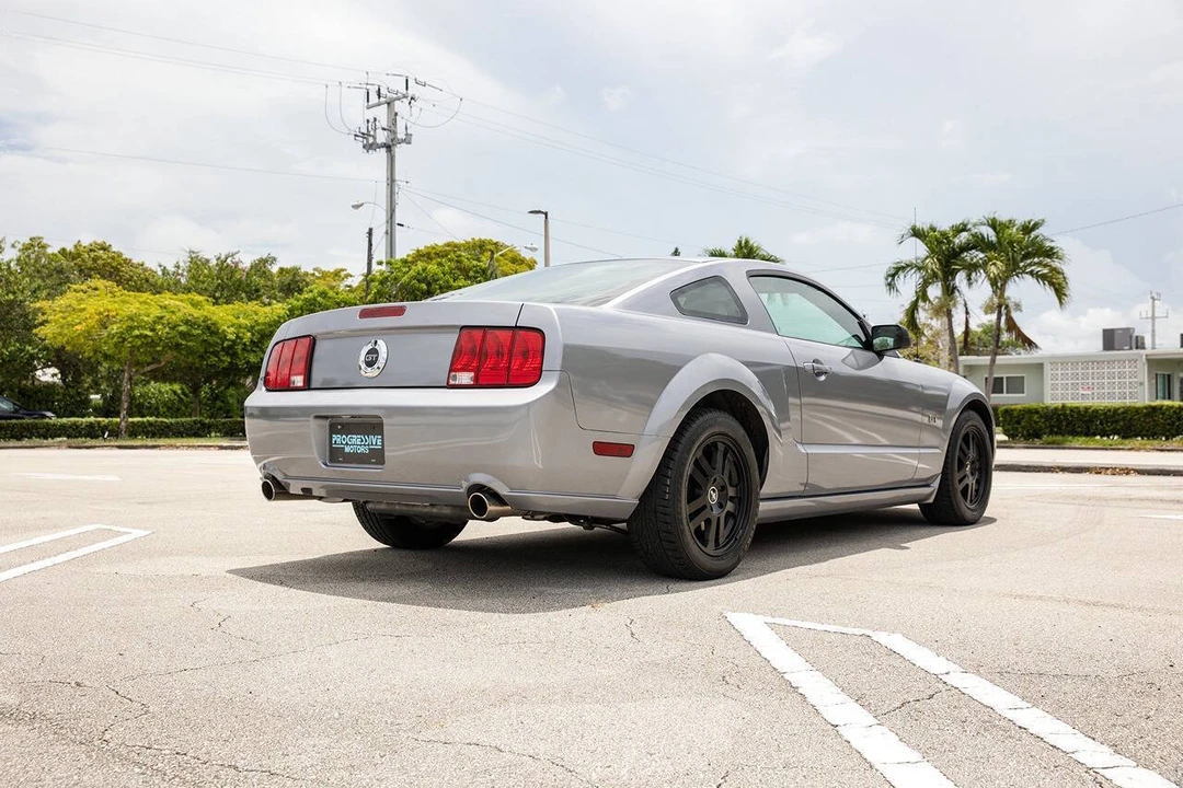2006 Ford S197 Mustang GT - Image 5 of 31