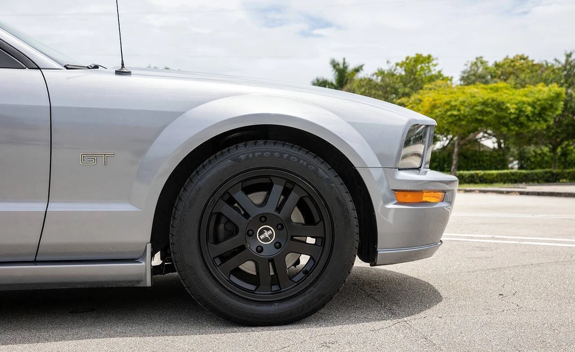 2006 Ford S197 Mustang GT - Image 13 of 31