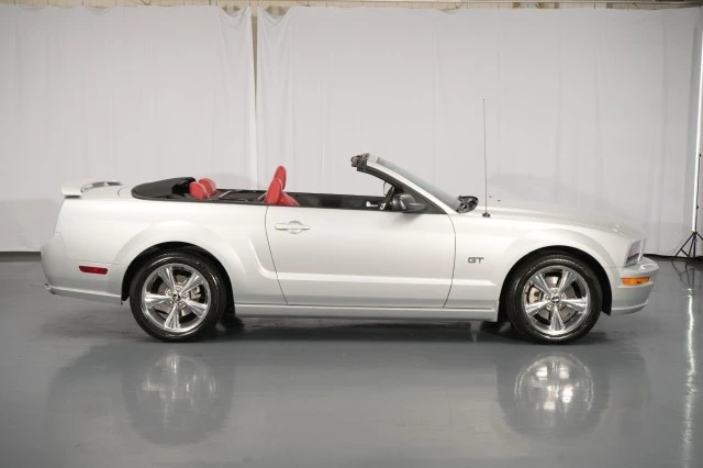 2006 Ford S197 Mustang - Image 10 of 21