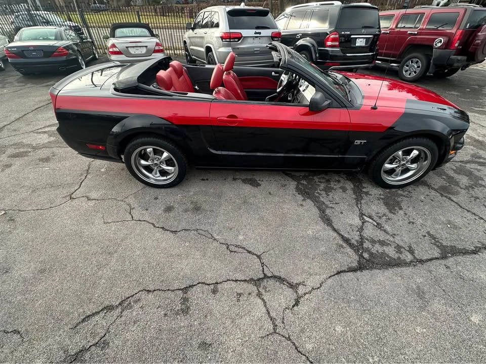 2006 Ford S197 Mustang - Image 8 of 17