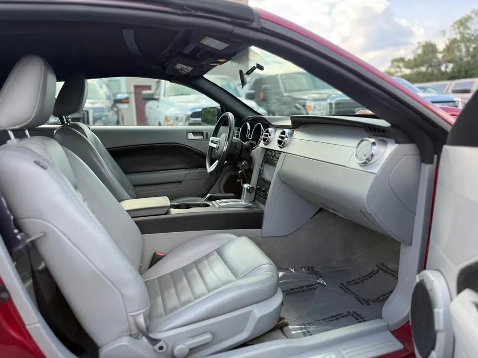 2006 Ford S197 Mustang GT - Image 10 of 18