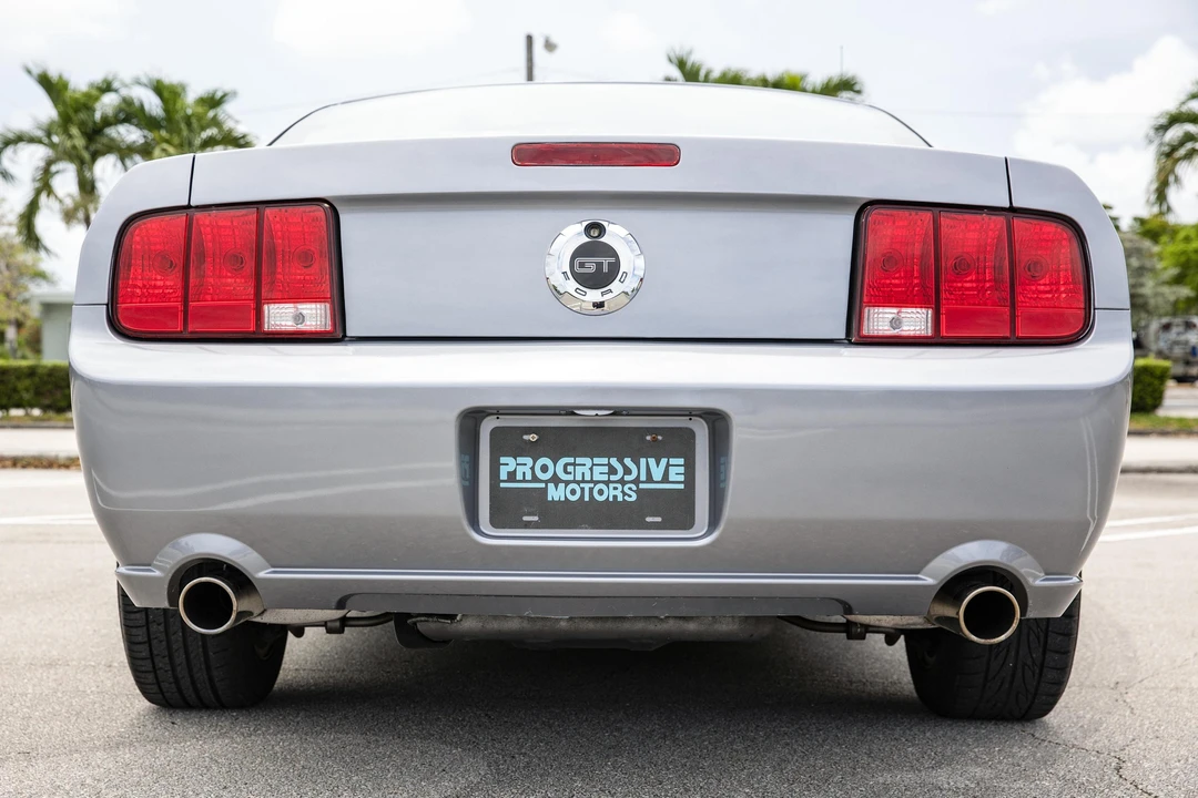 2006 Ford S197 Mustang GT - Image 5 of 31