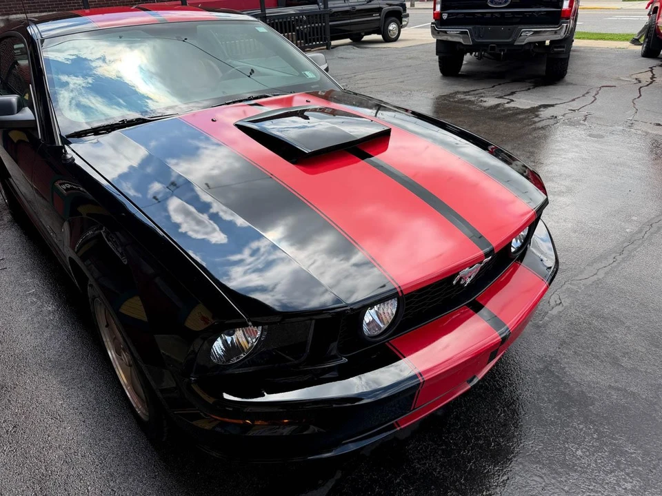 2006 Ford S197 Mustang GT - Image 13 of 31