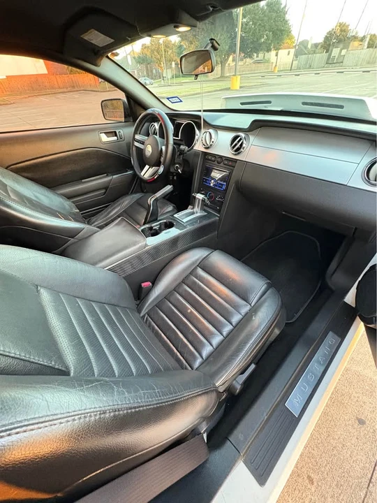 2006 Ford S197 Mustang GT - Image 15 of 20