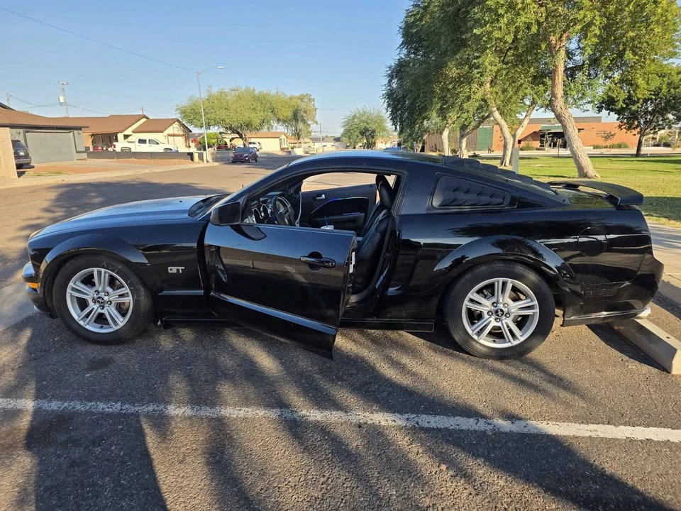 2006 Ford S197 Mustang GT - Image 12 of 13