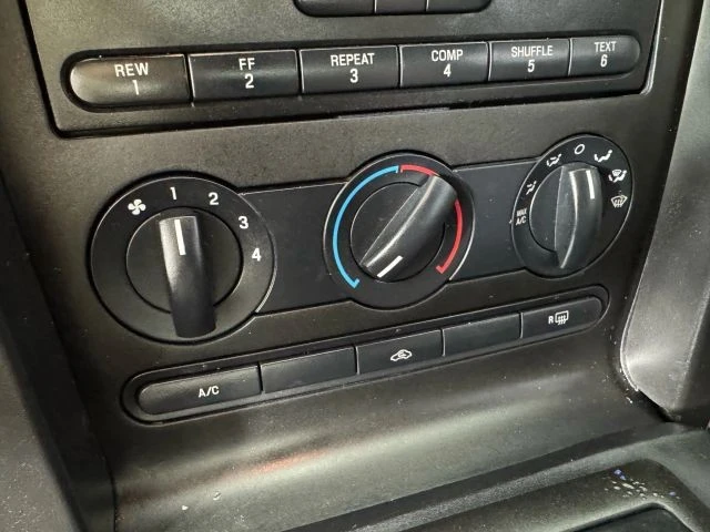 2006 Ford S197 Mustang - Image 18 of 21