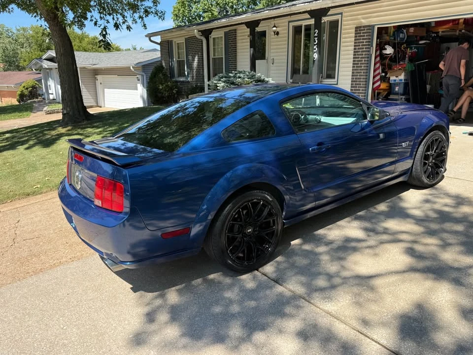 2006 Ford S197 Mustang GT - Image 9 of 13