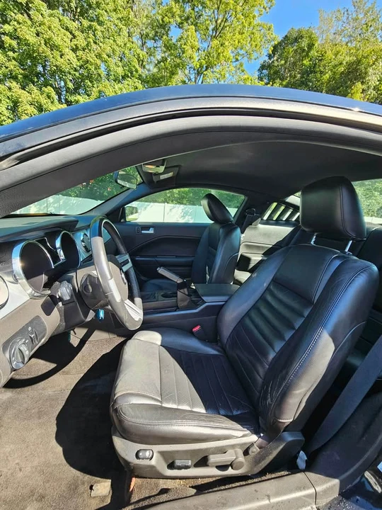 2006 Ford S197 Mustang GT - Image 8 of 9