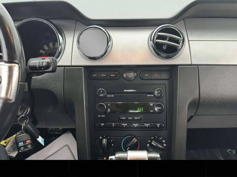 2006 Ford S197 Mustang GT - Image 16 of 20