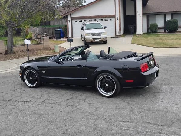 2006 Ford S197 Mustang - Image 11 of 21