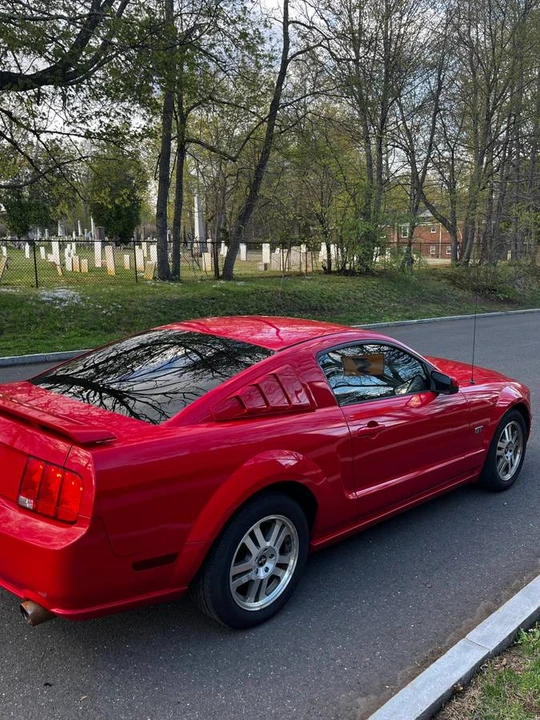2006 Ford S197 Mustang - Image 2 of 16