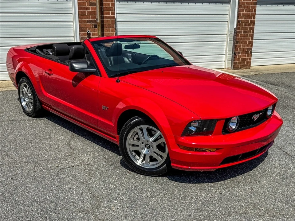 2006 Ford S197 Mustang GT - Image 21 of 31