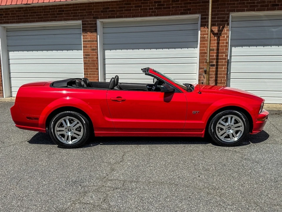 2006 Ford S197 Mustang GT - Image 29 of 31