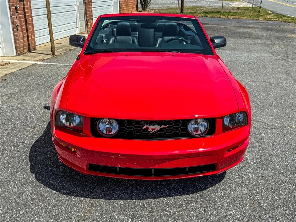 2006 Ford S197 Mustang GT - Image 10 of 31