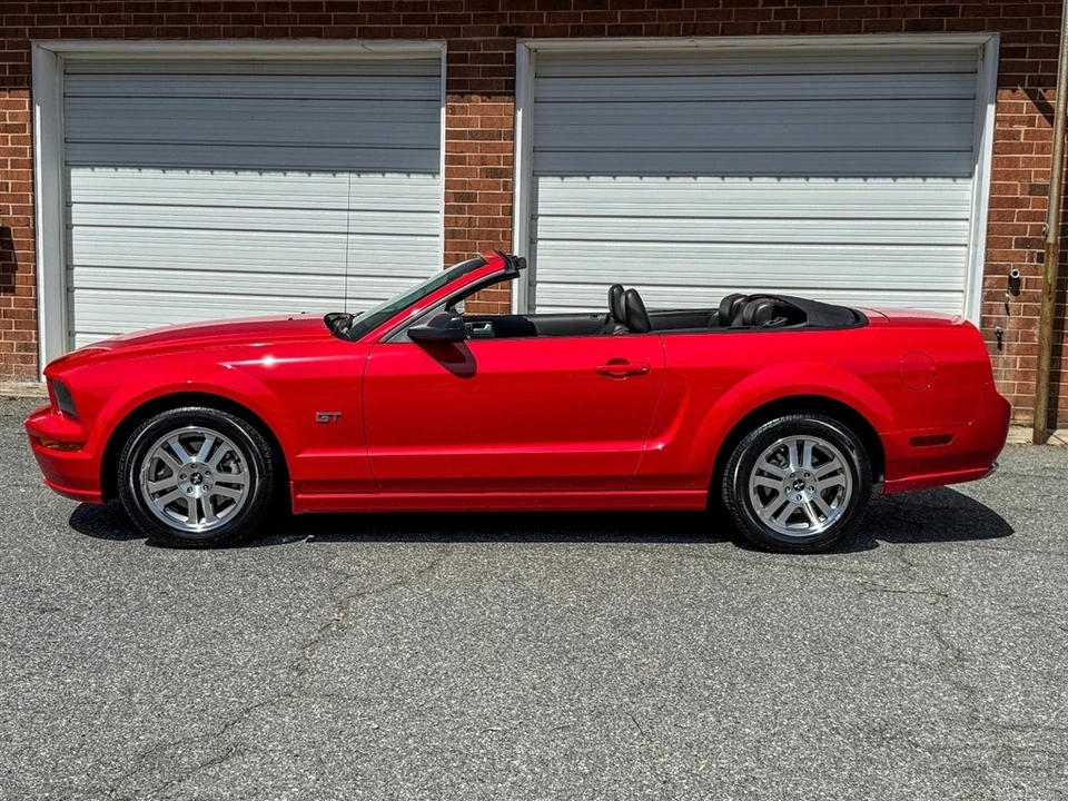 2006 Ford S197 Mustang GT - Image 12 of 31