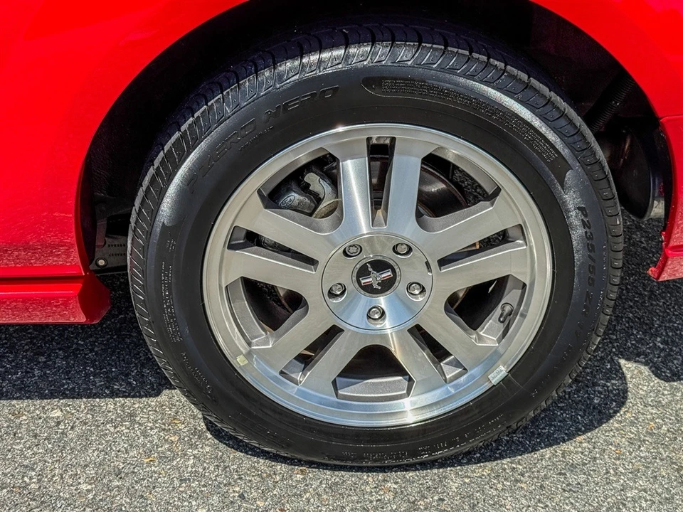 2006 Ford S197 Mustang GT - Image 14 of 31