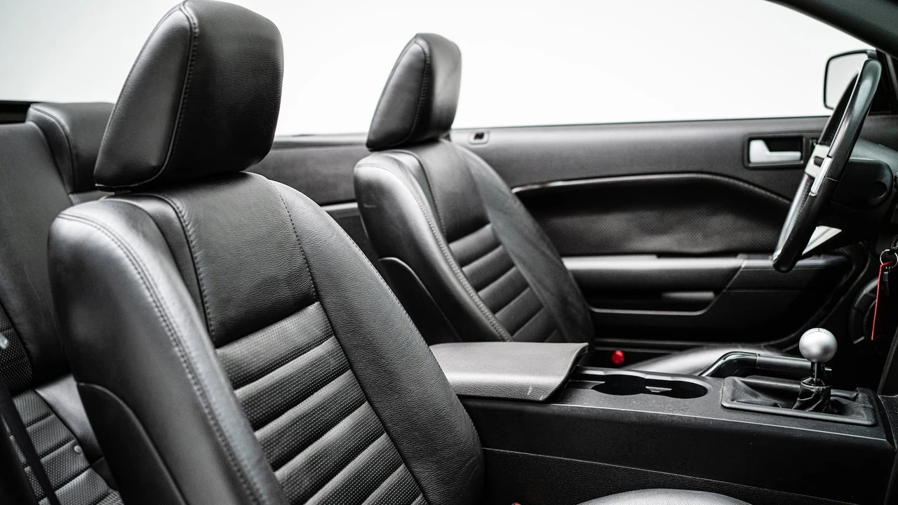 2006 Ford S197 Mustang - Image 8 of 21