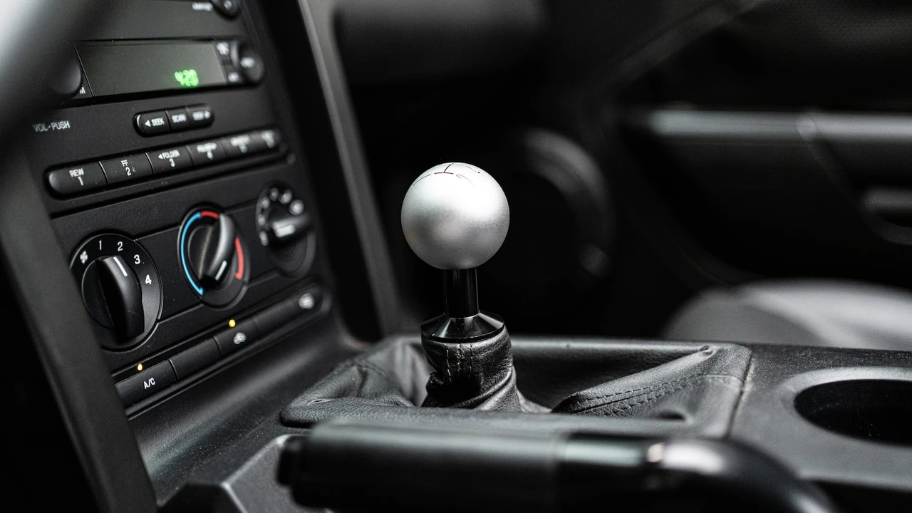 2006 Ford S197 Mustang - Image 15 of 21
