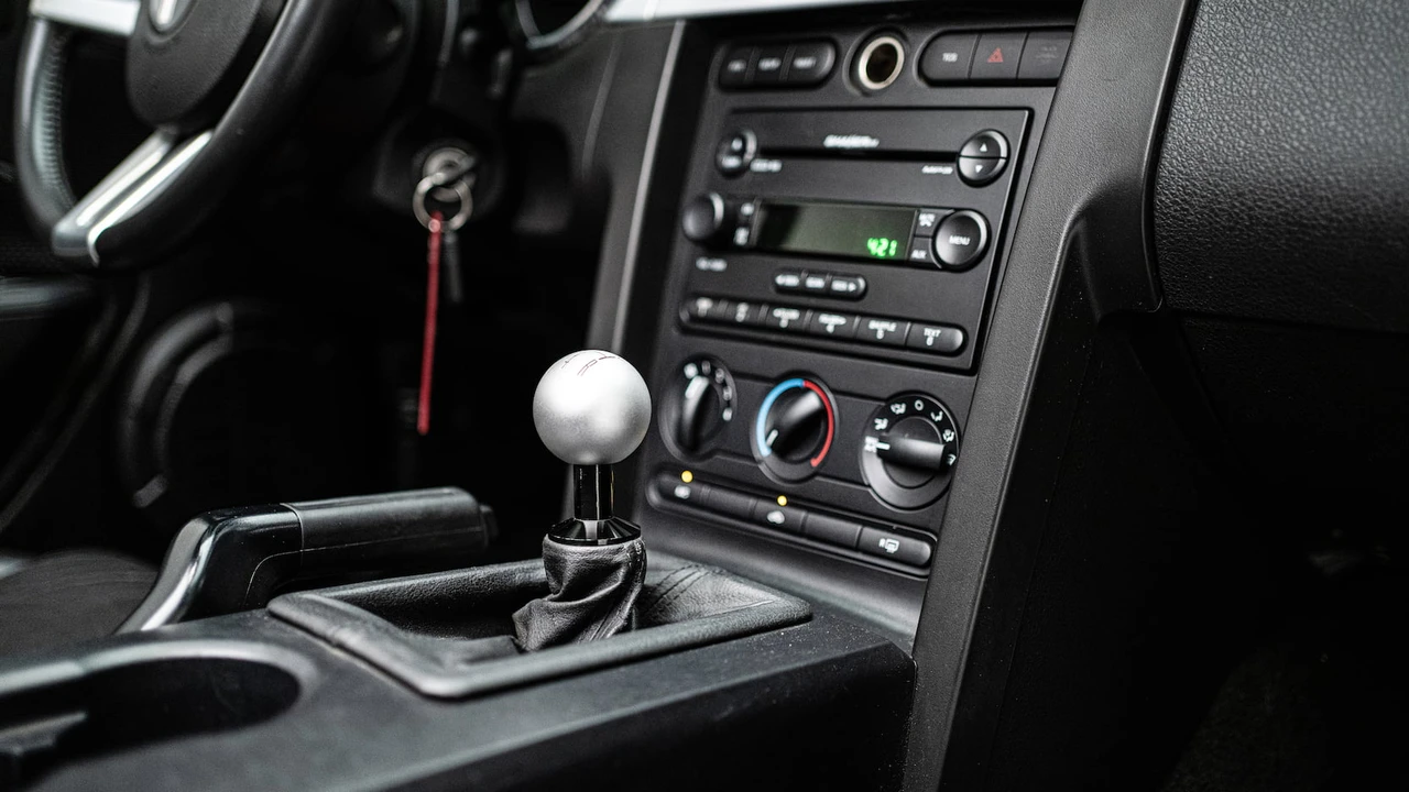 2006 Ford S197 Mustang - Image 18 of 21