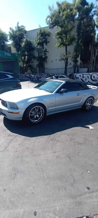 2006 Ford S197 Mustang GT - Image 9 of 11