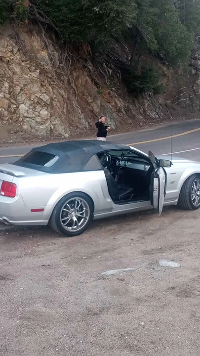 2006 Ford S197 Mustang GT - Image 8 of 11
