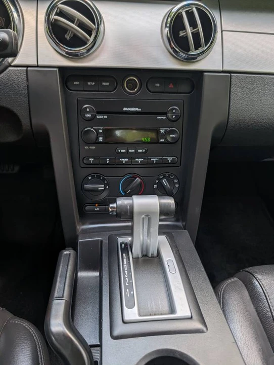 2006 Ford S197 Mustang GT - Image 17 of 19