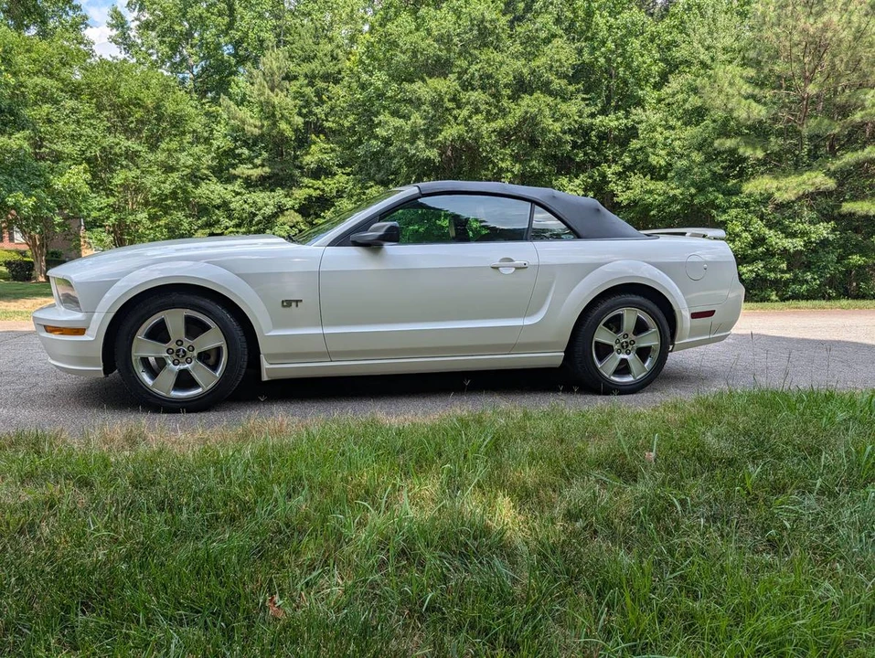 2006 Ford S197 Mustang GT - Image 3 of 19