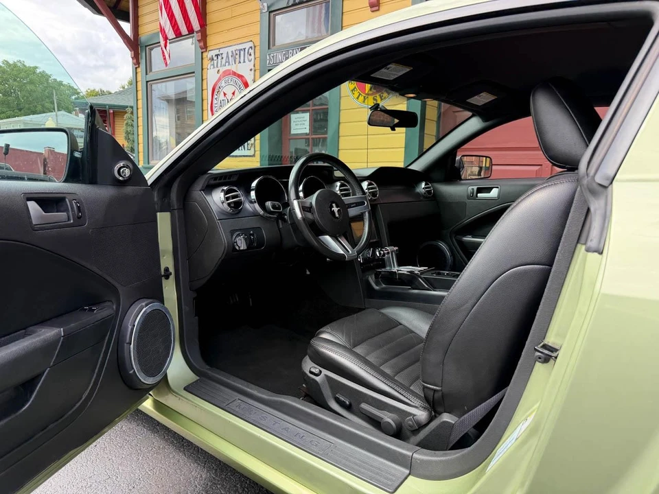 2006 Ford S197 Mustang GT - Image 13 of 31