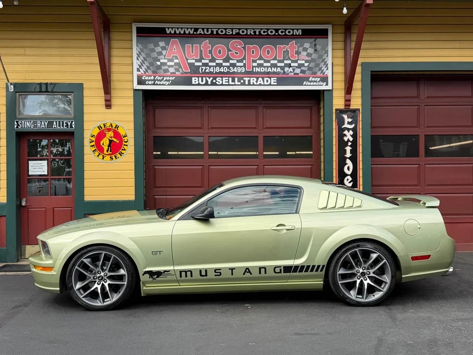 2006 Ford S197 Mustang GT - Image 8 of 31