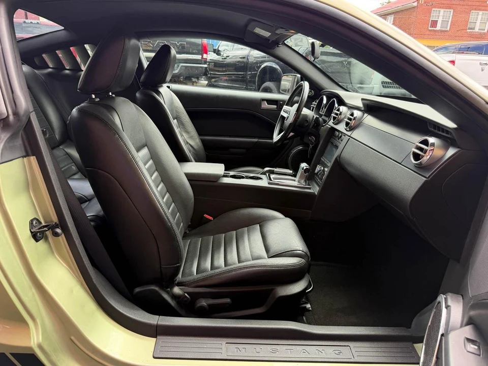 2006 Ford S197 Mustang GT - Image 21 of 31