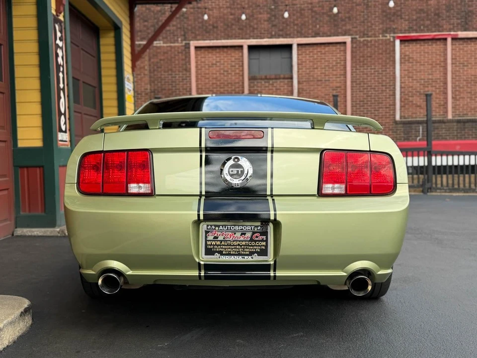 2006 Ford S197 Mustang GT - Image 5 of 31