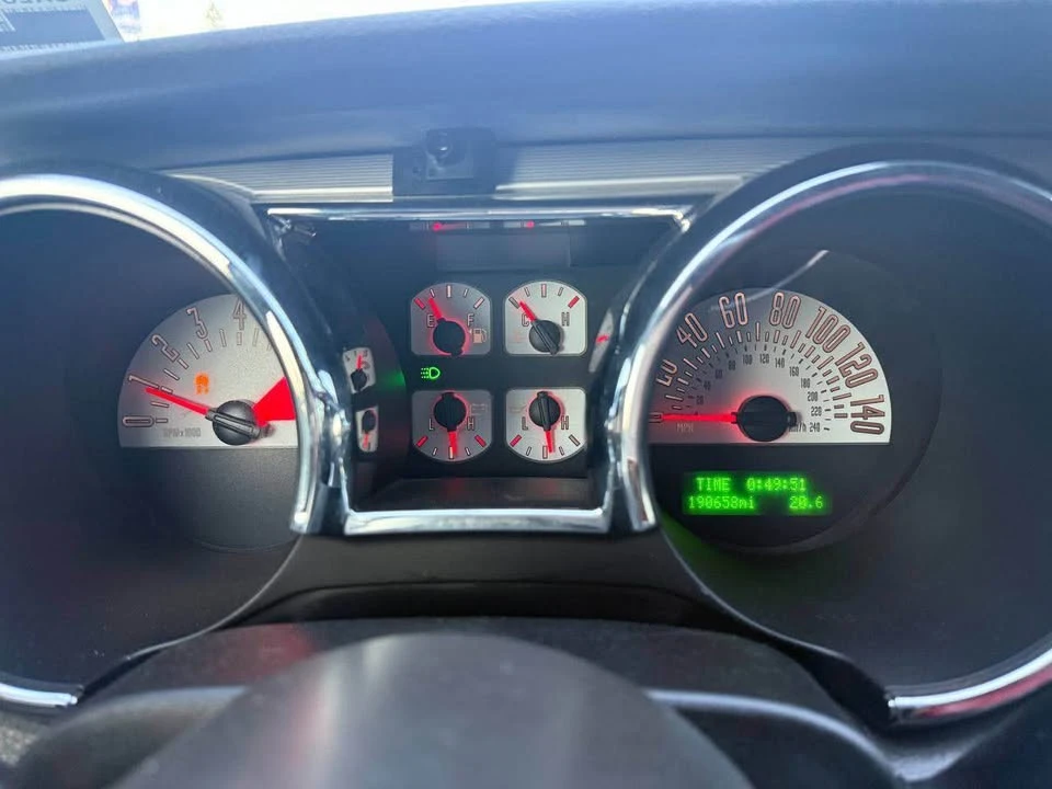 2006 Ford S197 Mustang GT - Image 8 of 9