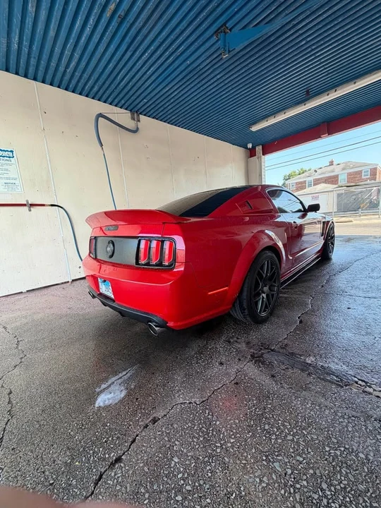 2006 Ford S197 Mustang GT - Image 8 of 9