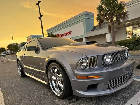 2006 Ford Mustang GT Premium Coupe