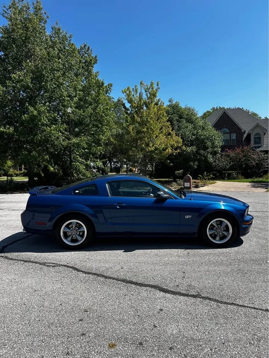 2006 Ford S197 Mustang GT - Image 2 of 9