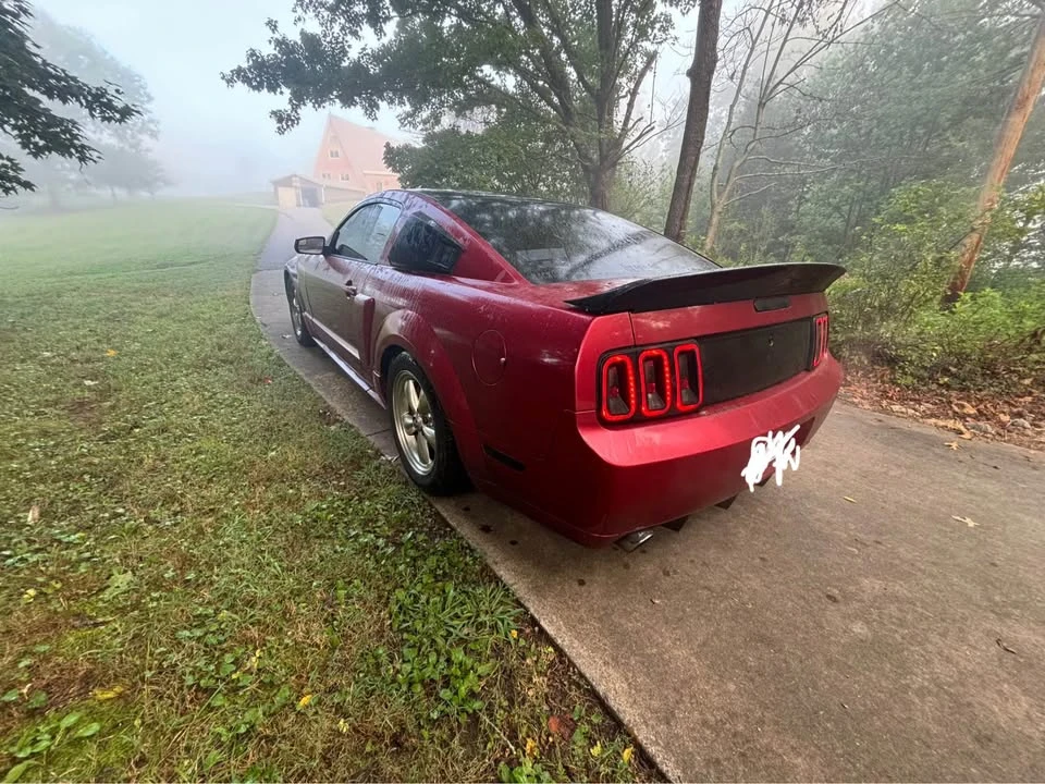 2006 Ford S197 Mustang GT - Image 5 of 6