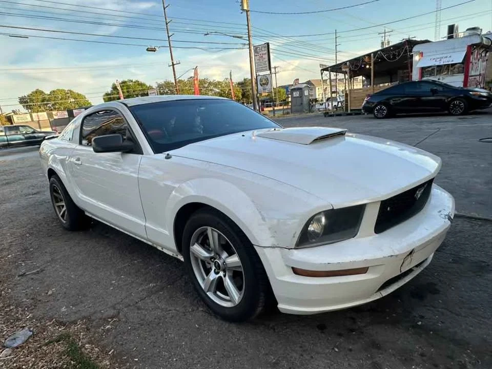 2006 Ford S197 Mustang GT - Image 2 of 7