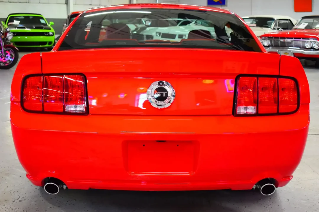 2006 Ford S197 Mustang GT - Image 3 of 21