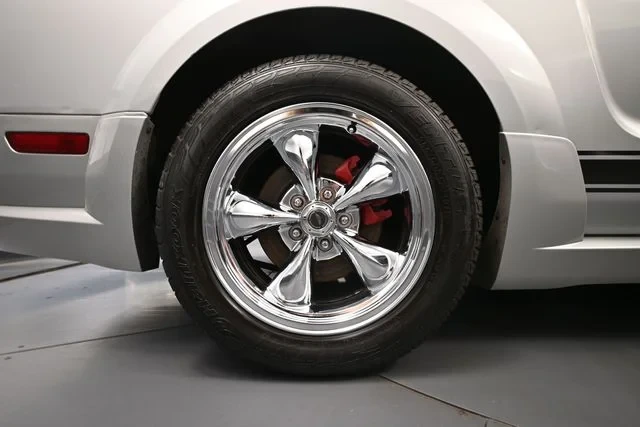 2006 Ford S197 Mustang GT - Image 10 of 20