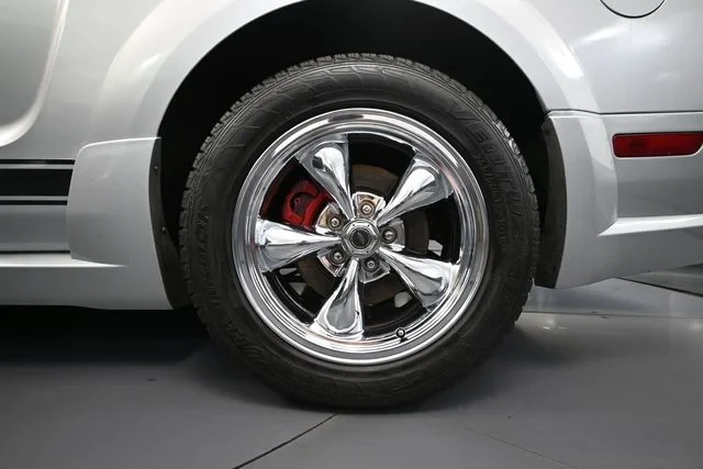2006 Ford S197 Mustang GT - Image 9 of 20