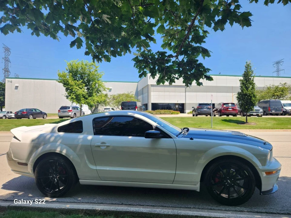 2006 Ford S197 Mustang GT - Image 2 of 19