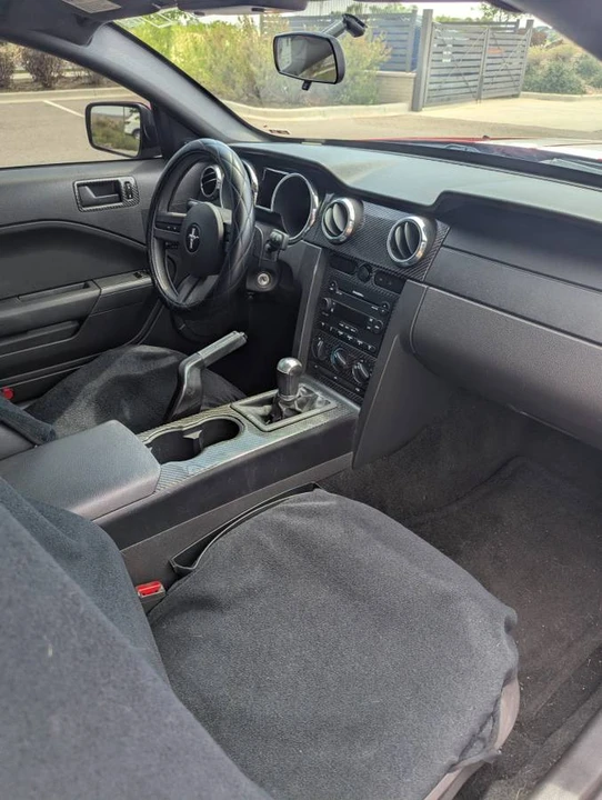2006 Ford S197 Mustang GT - Image 9 of 12