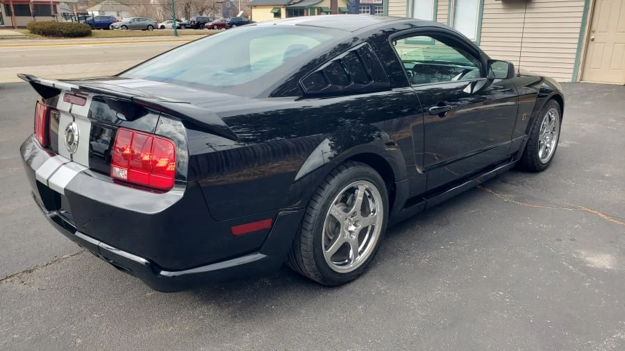 2006 Ford S197 Mustang - Image 2 of 31